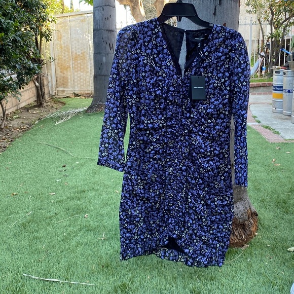 Dress - Picture 3 of 3